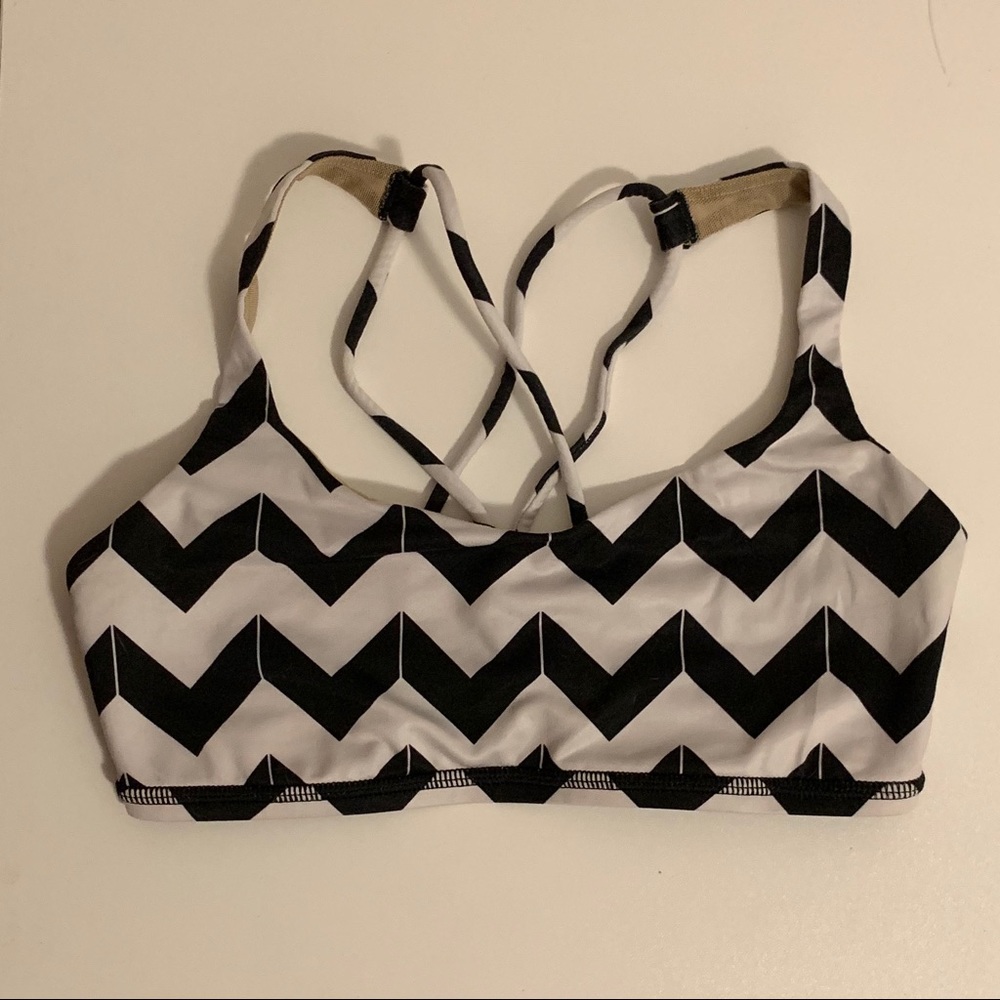Lululemon Free to Be sports bra, size 4